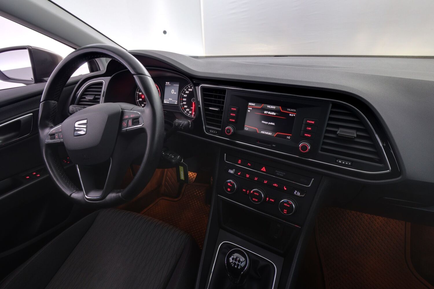 SEAT Leon ST vaihtoauto