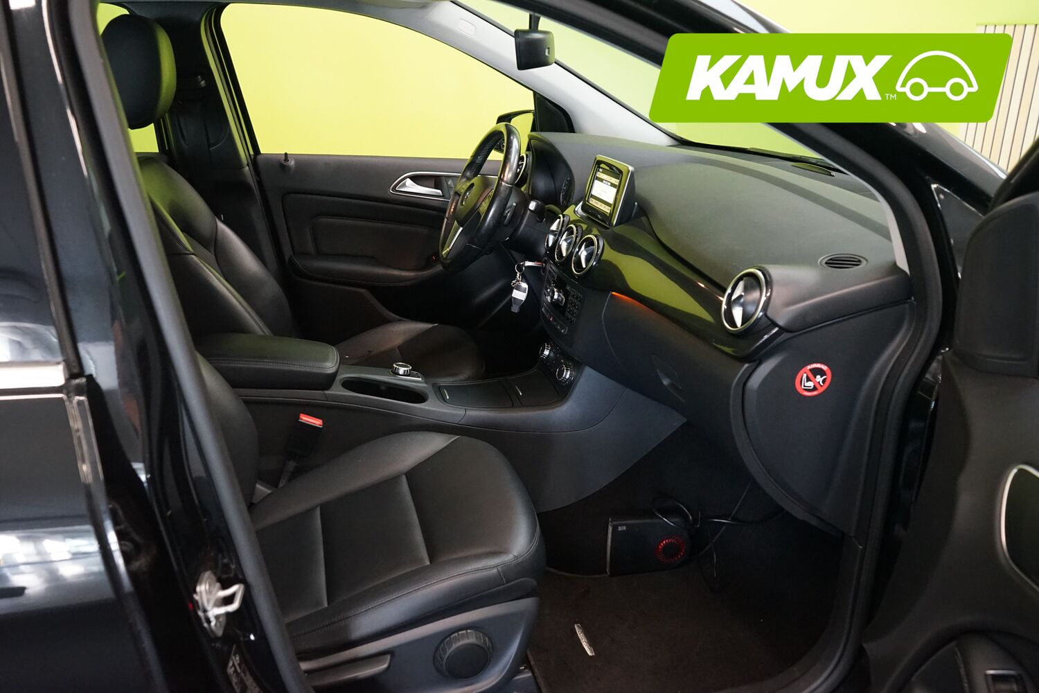 Mercedes-Benz B vaihtoauto