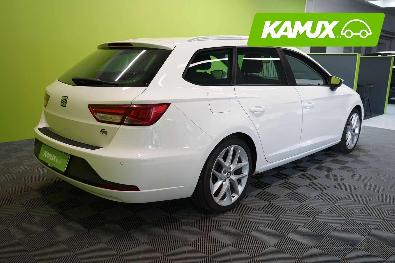 SEAT Leon ST vaihtoauto