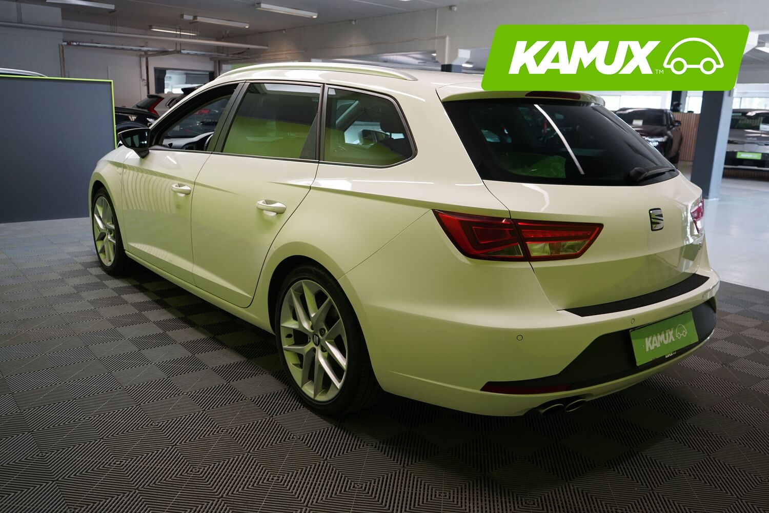 SEAT Leon ST vaihtoauto