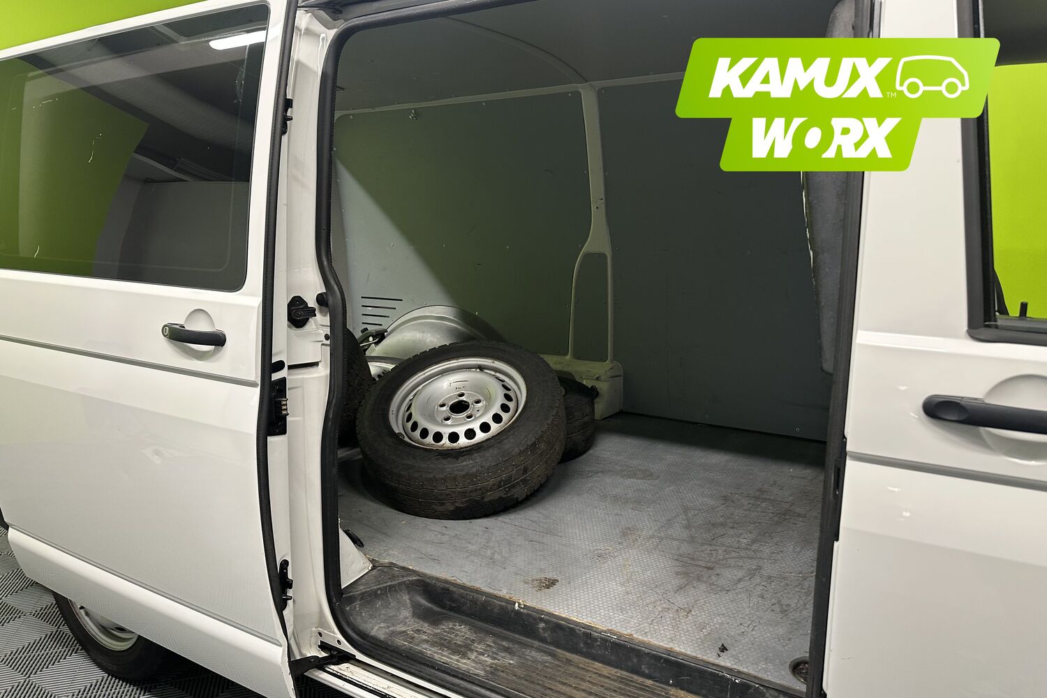 Volkswagen Transporter vaihtoauto