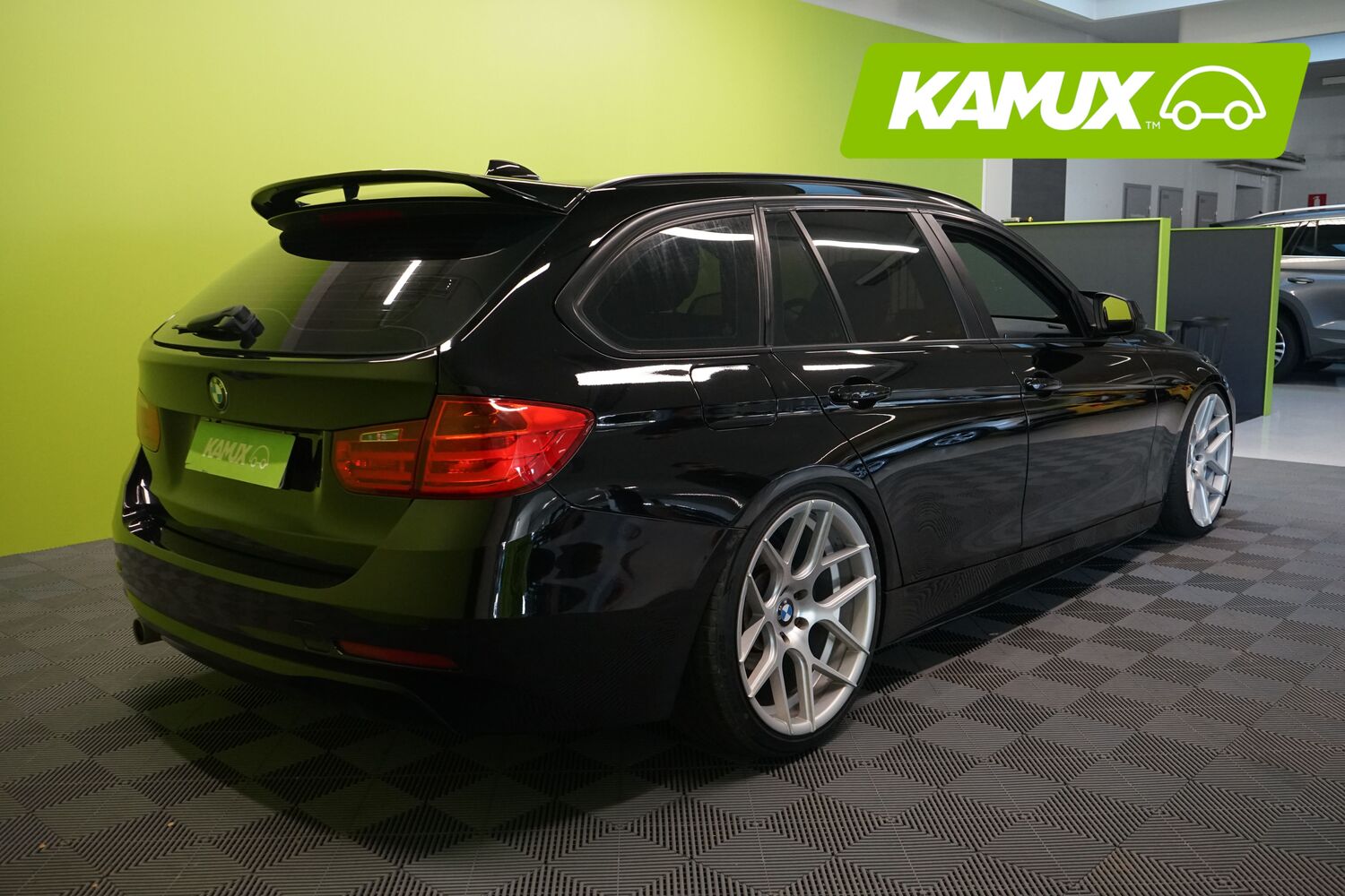 BMW 318 vaihtoauto