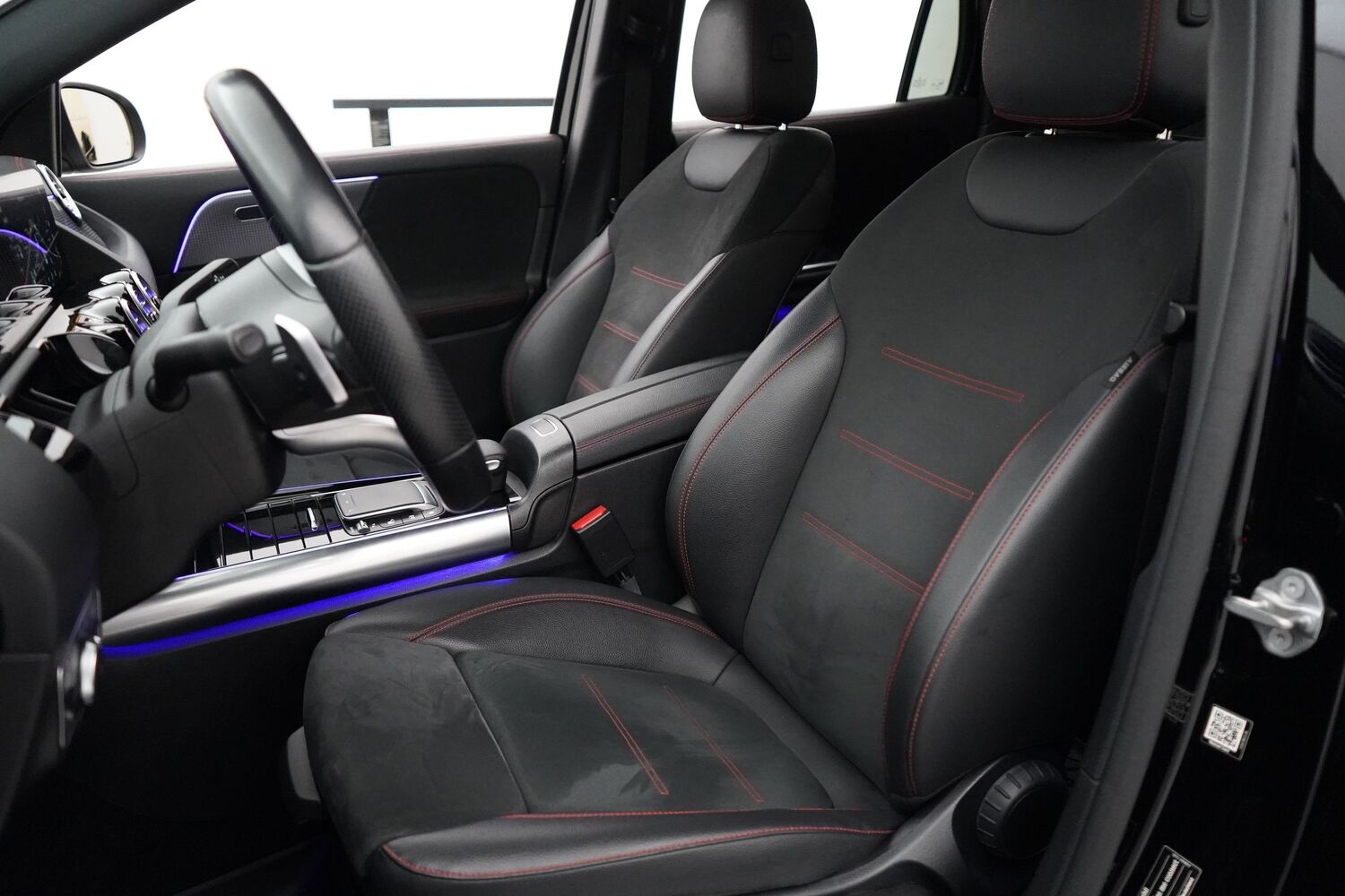 Mercedes-Benz EQA vaihtoauto