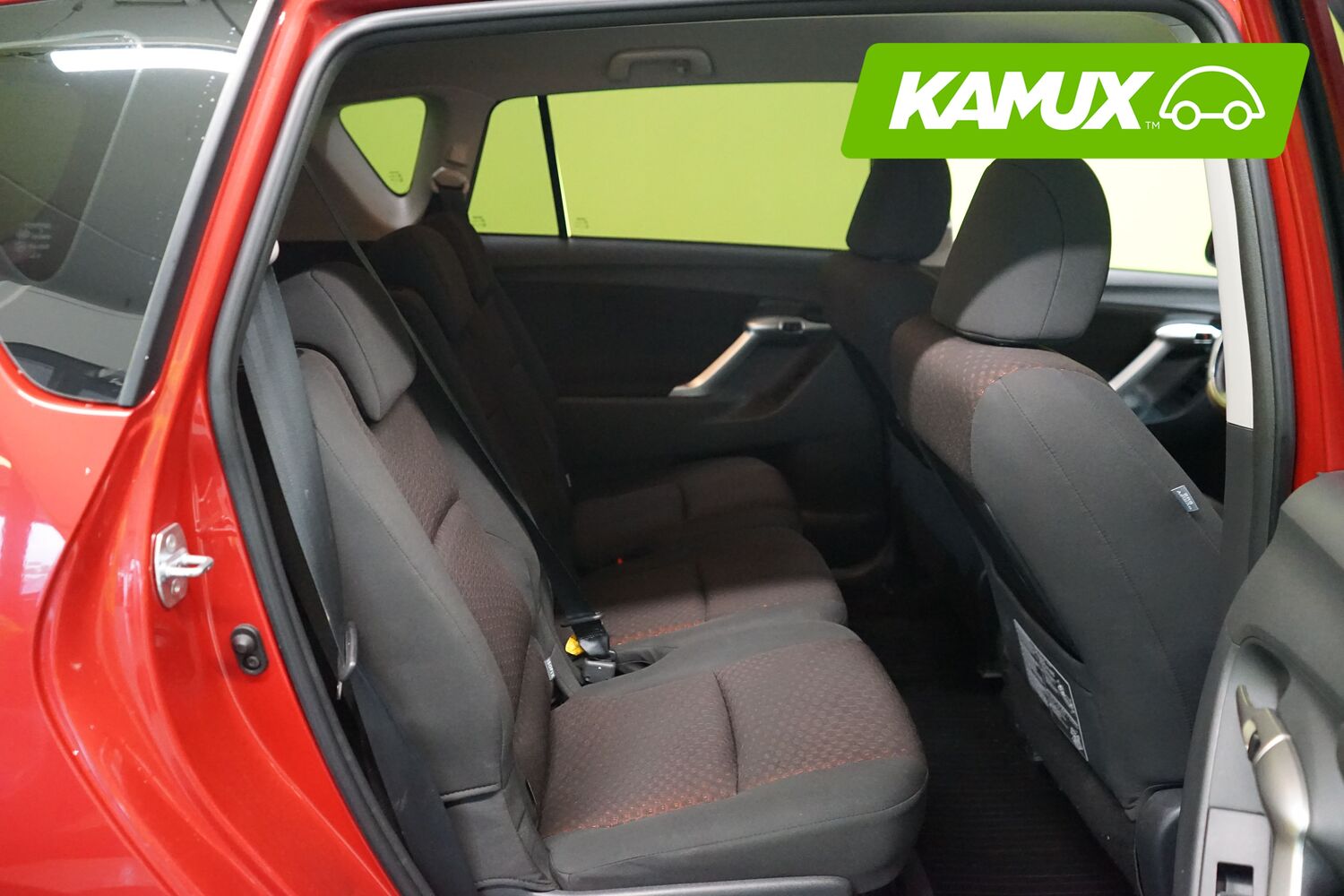 Toyota Verso vaihtoauto