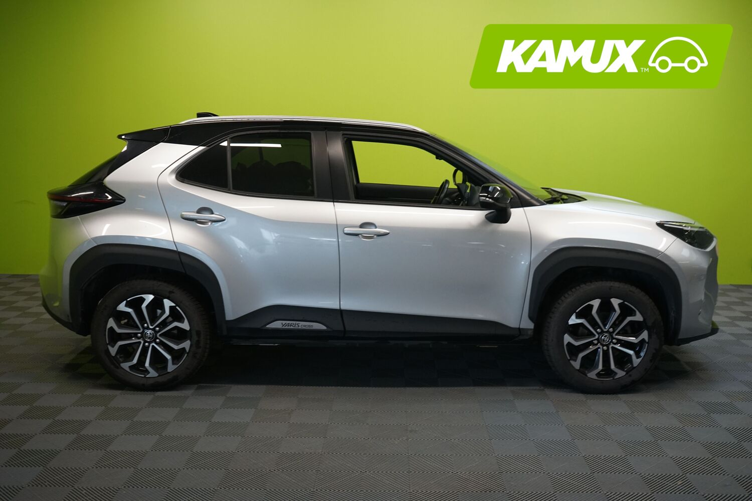 Toyota Yaris Cross vaihtoauto