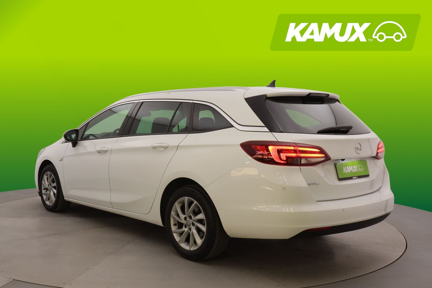 Opel Astra vaihtoauto