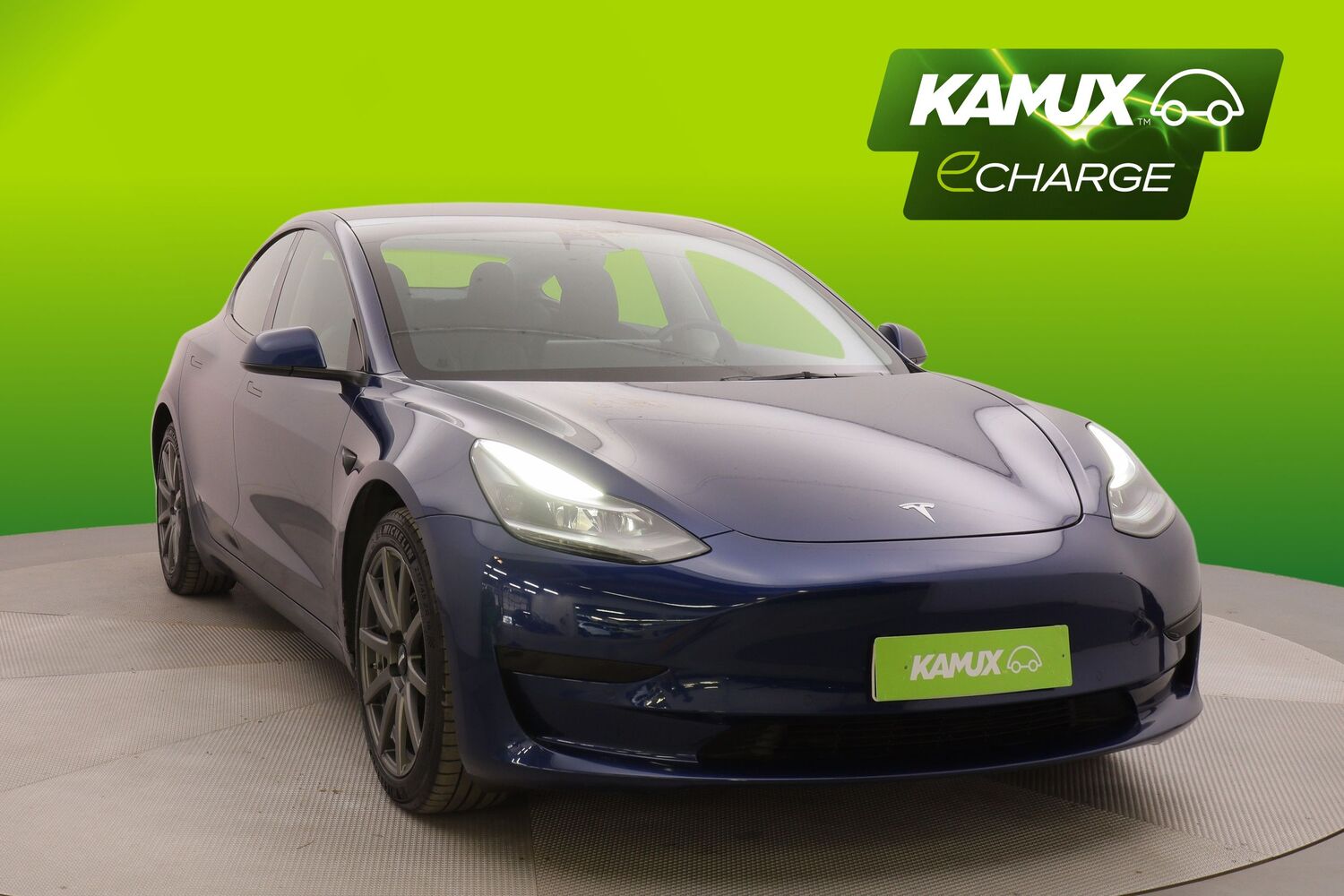 Tesla Model 3 vaihtoauto