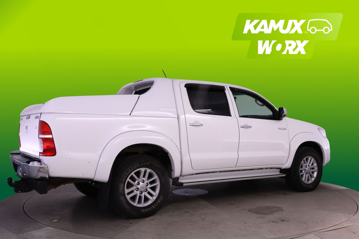 Toyota Hilux vaihtoauto
