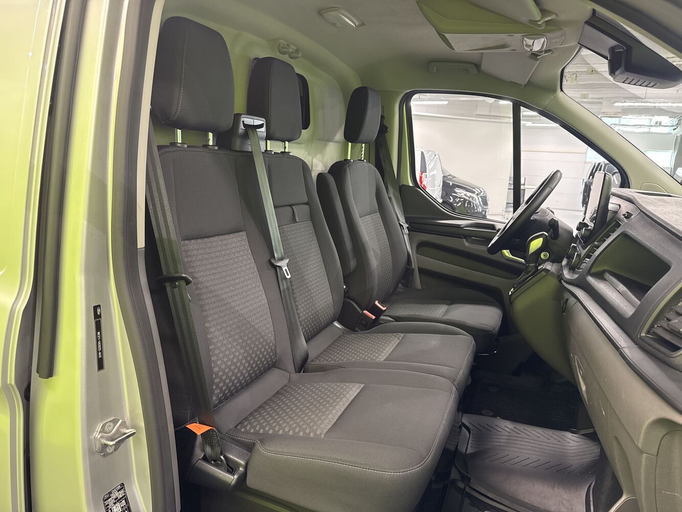 Ford Transit Custom vaihtoauto