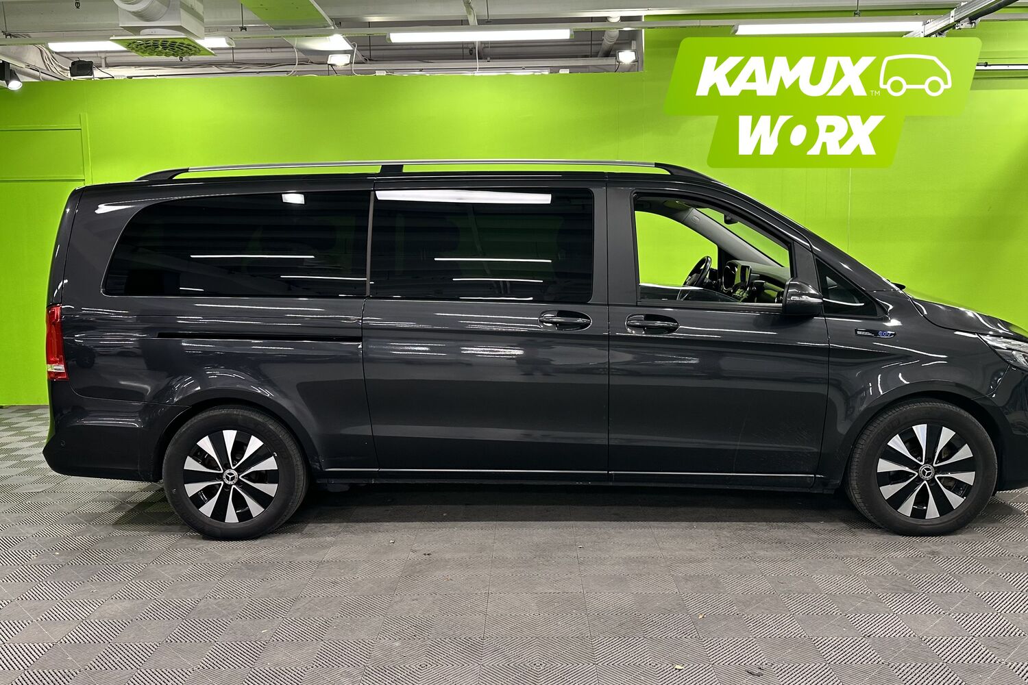 Mercedes-Benz EQV vaihtoauto
