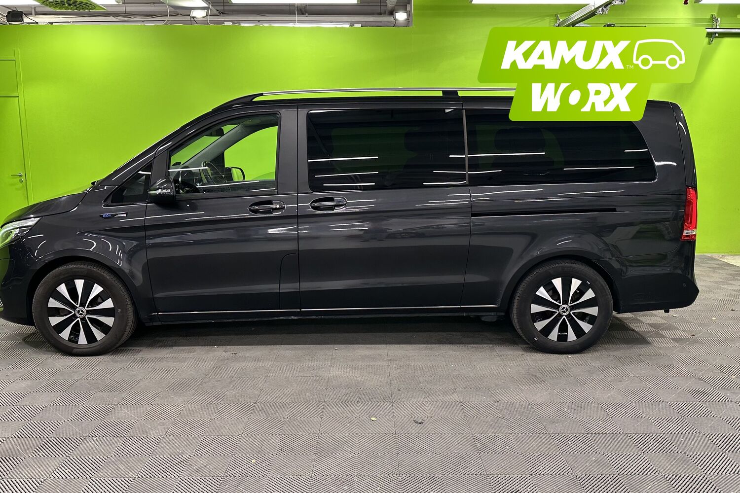 Mercedes-Benz EQV vaihtoauto