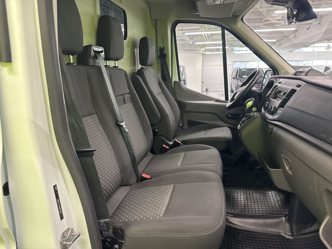 Ford Transit vaihtoauto
