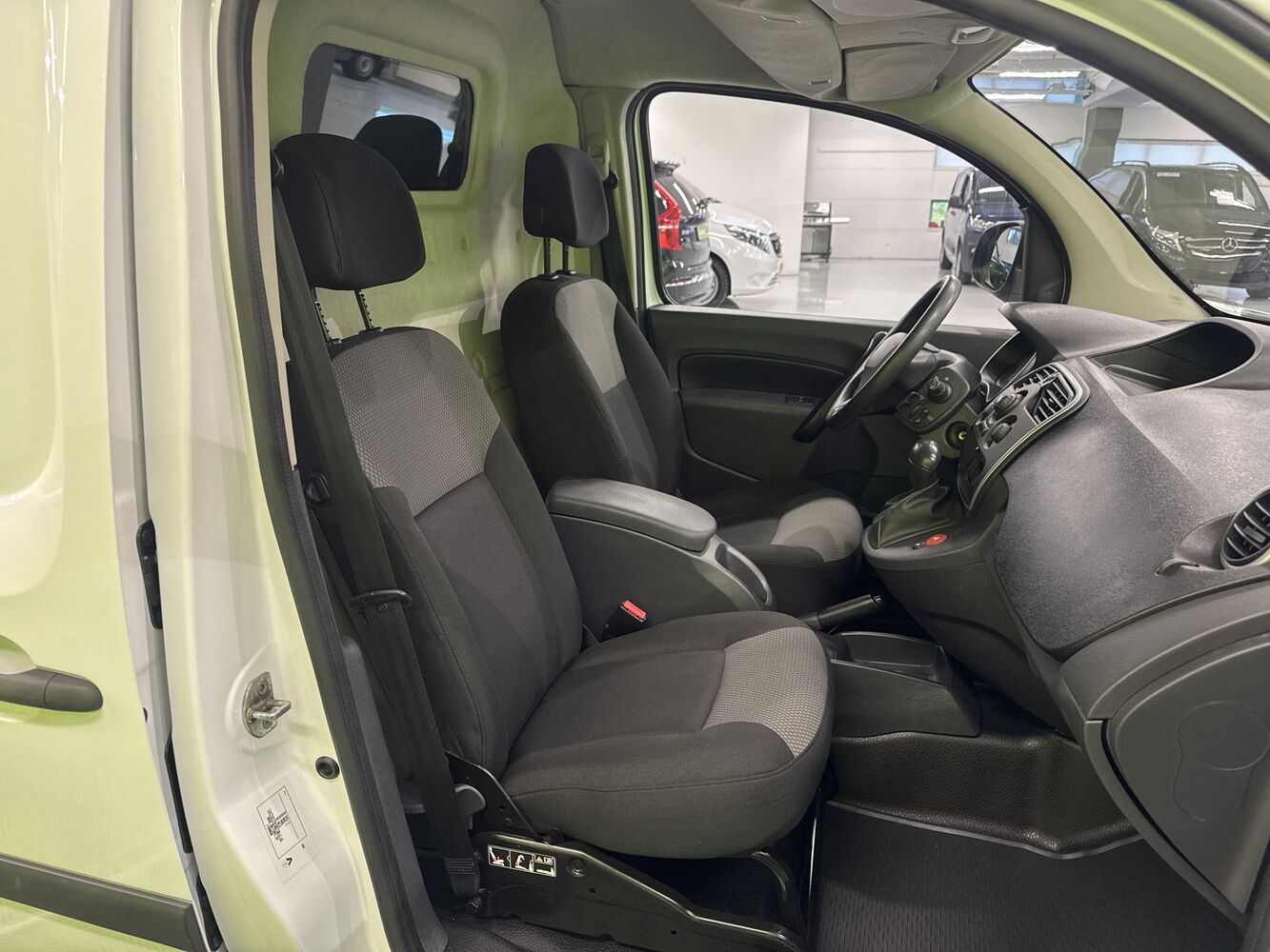 Renault Kangoo vaihtoauto