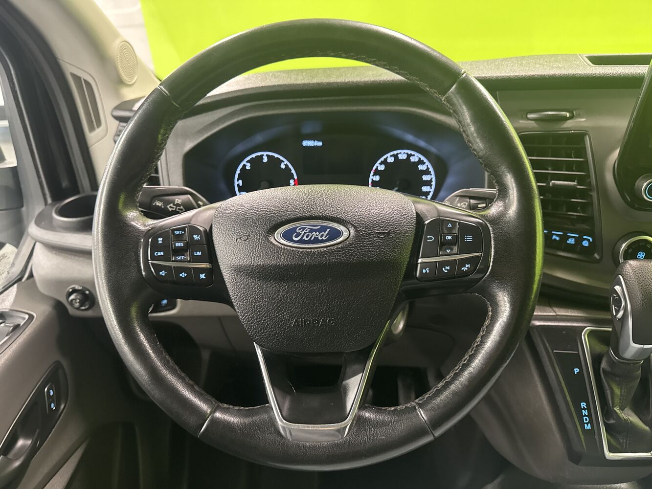 Ford Transit vaihtoauto