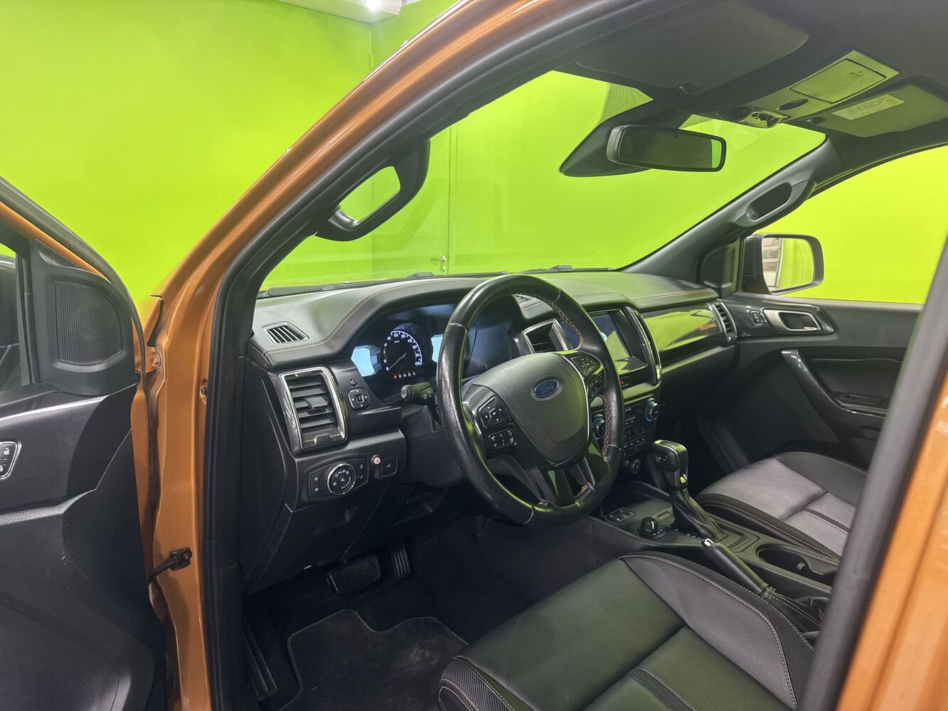 Ford Ranger vaihtoauto