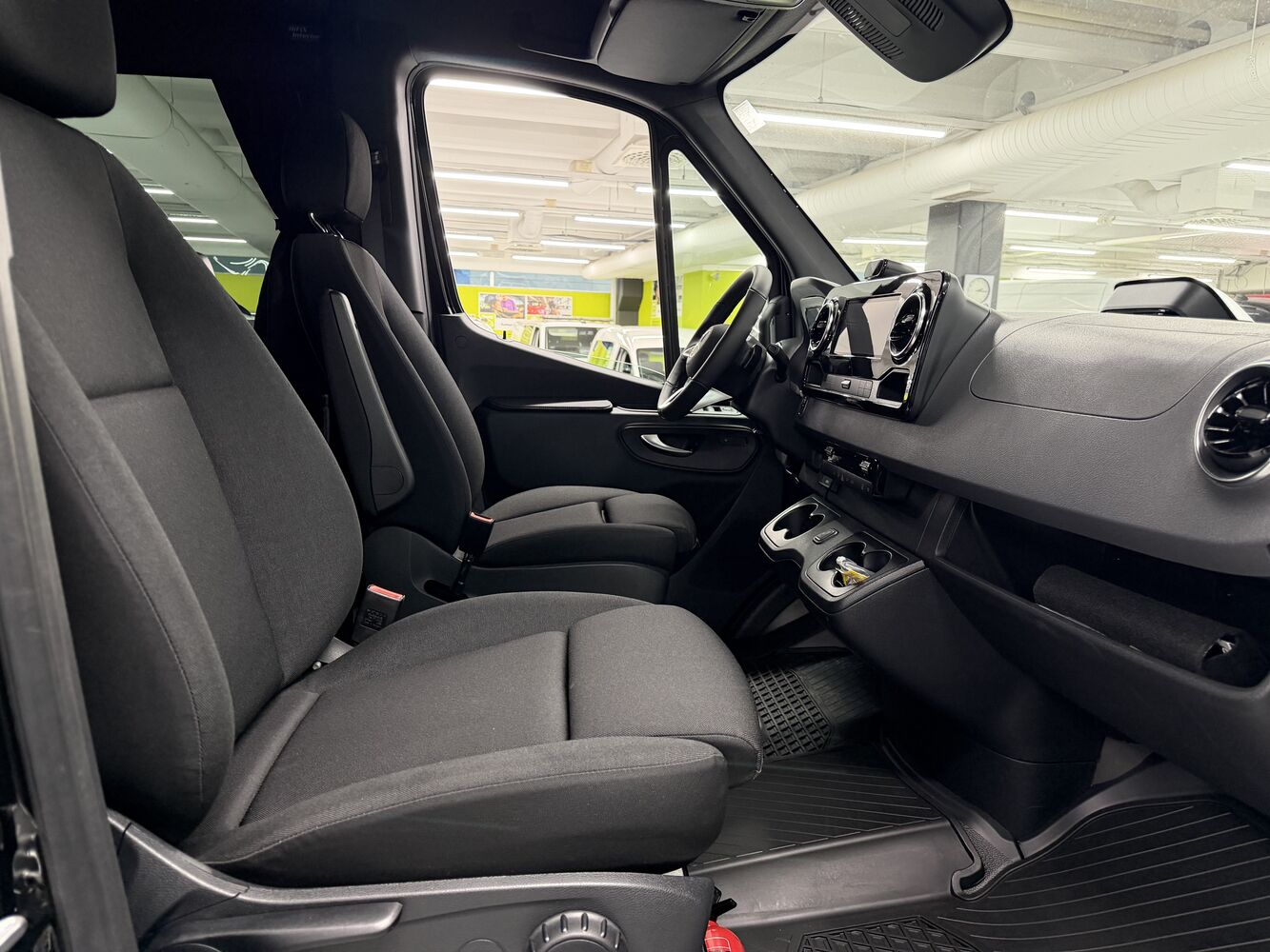 Mercedes-Benz Sprinter vaihtoauto