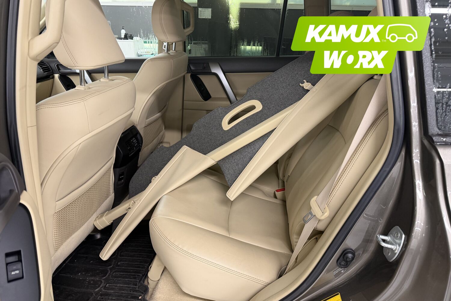 Toyota Land Cruiser vaihtoauto