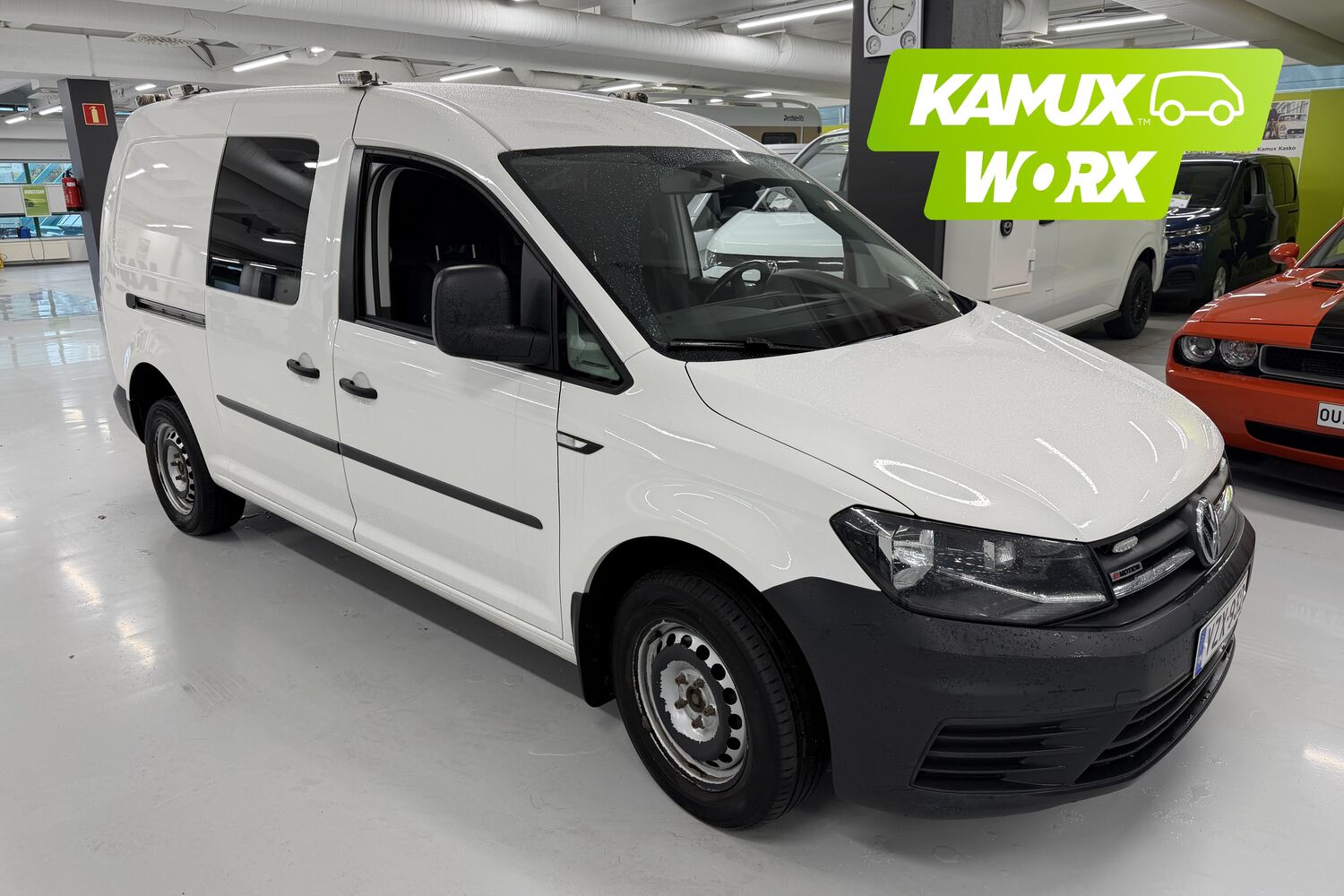 Volkswagen Caddy Maxi vaihtoauto