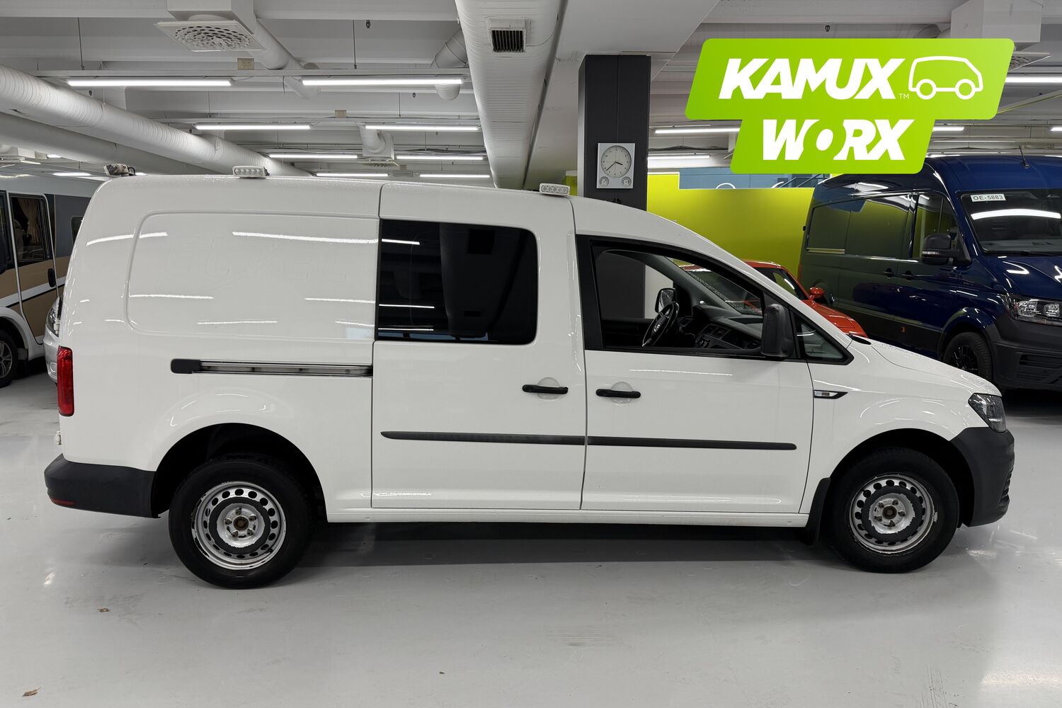 Volkswagen Caddy Maxi vaihtoauto