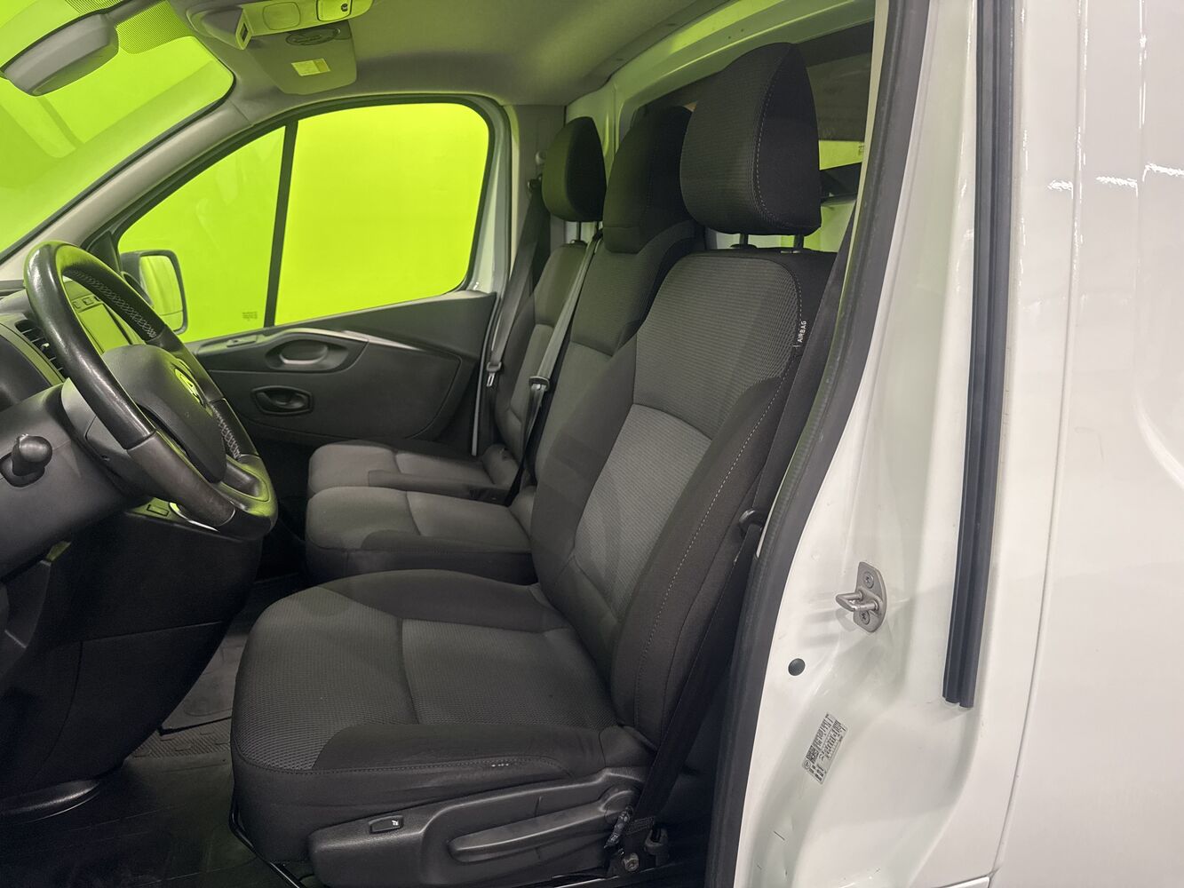 Renault Trafic vaihtoauto