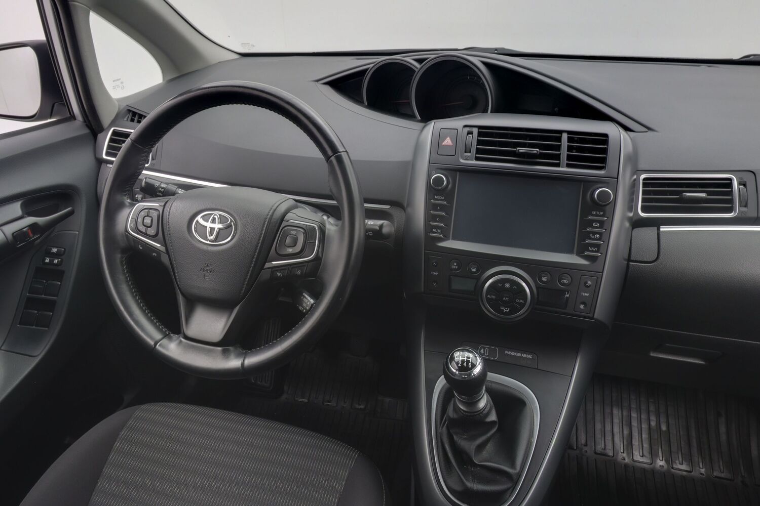 Toyota Verso vaihtoauto