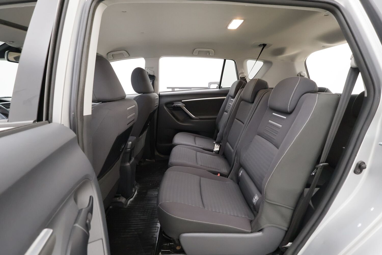 Toyota Verso vaihtoauto