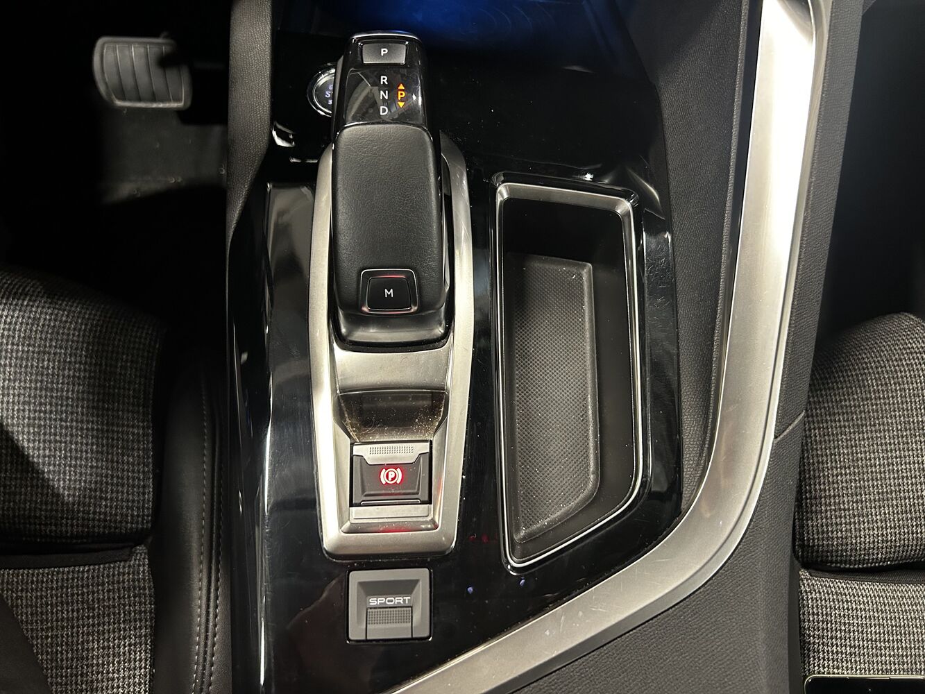 Peugeot 5008 vaihtoauto