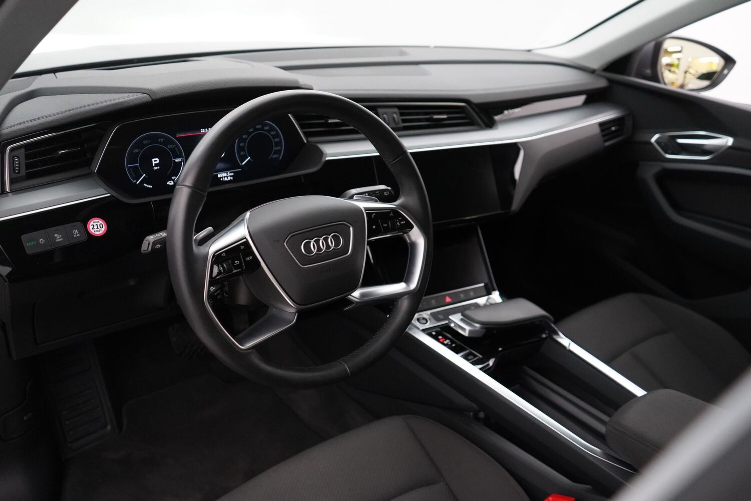 Audi e-tron vaihtoauto