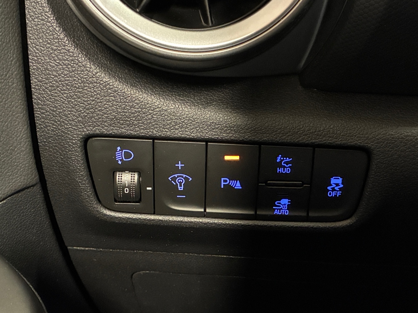 Hyundai Kona vaihtoauto