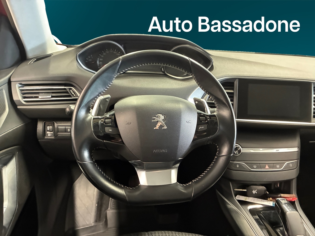 Peugeot 308 vaihtoauto