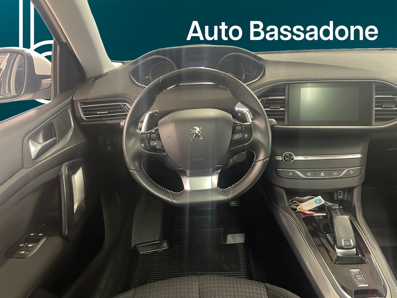Peugeot 308 vaihtoauto