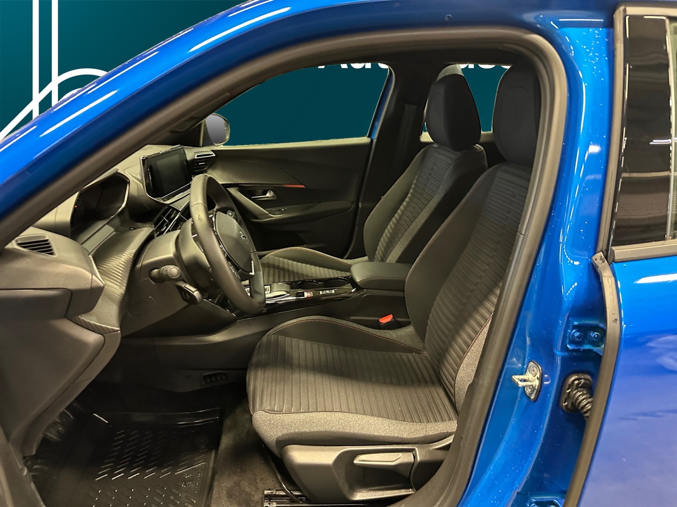 Peugeot e-2008 vaihtoauto