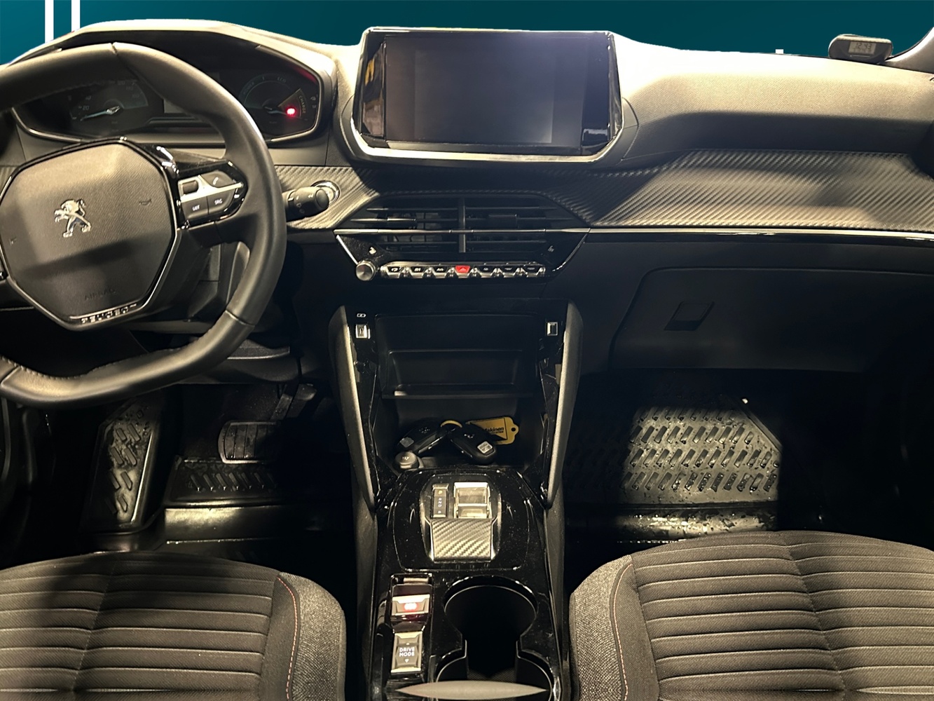 Peugeot e-2008 vaihtoauto