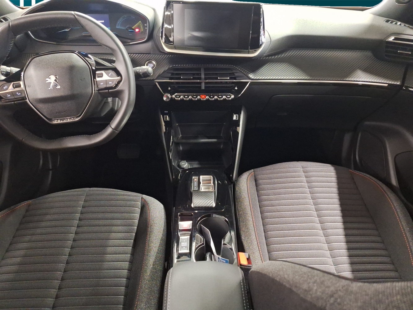 Peugeot e-2008 vaihtoauto