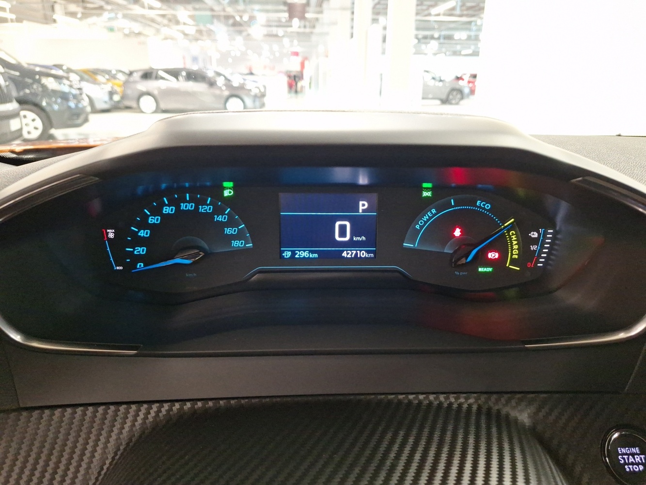 Peugeot e-2008 vaihtoauto