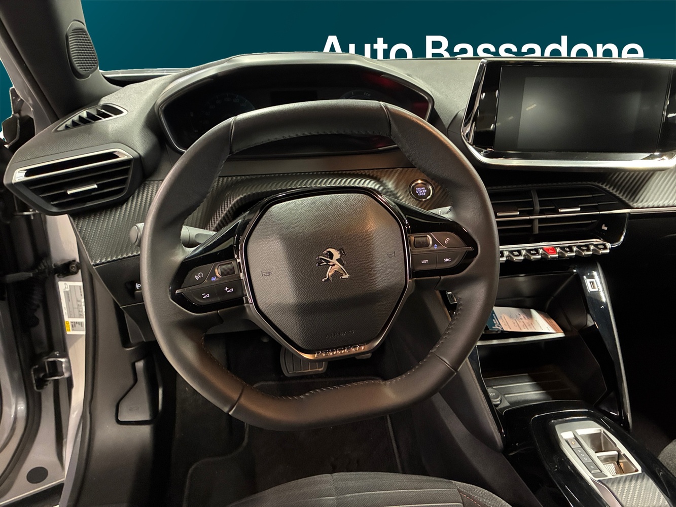 Peugeot e-2008 vaihtoauto