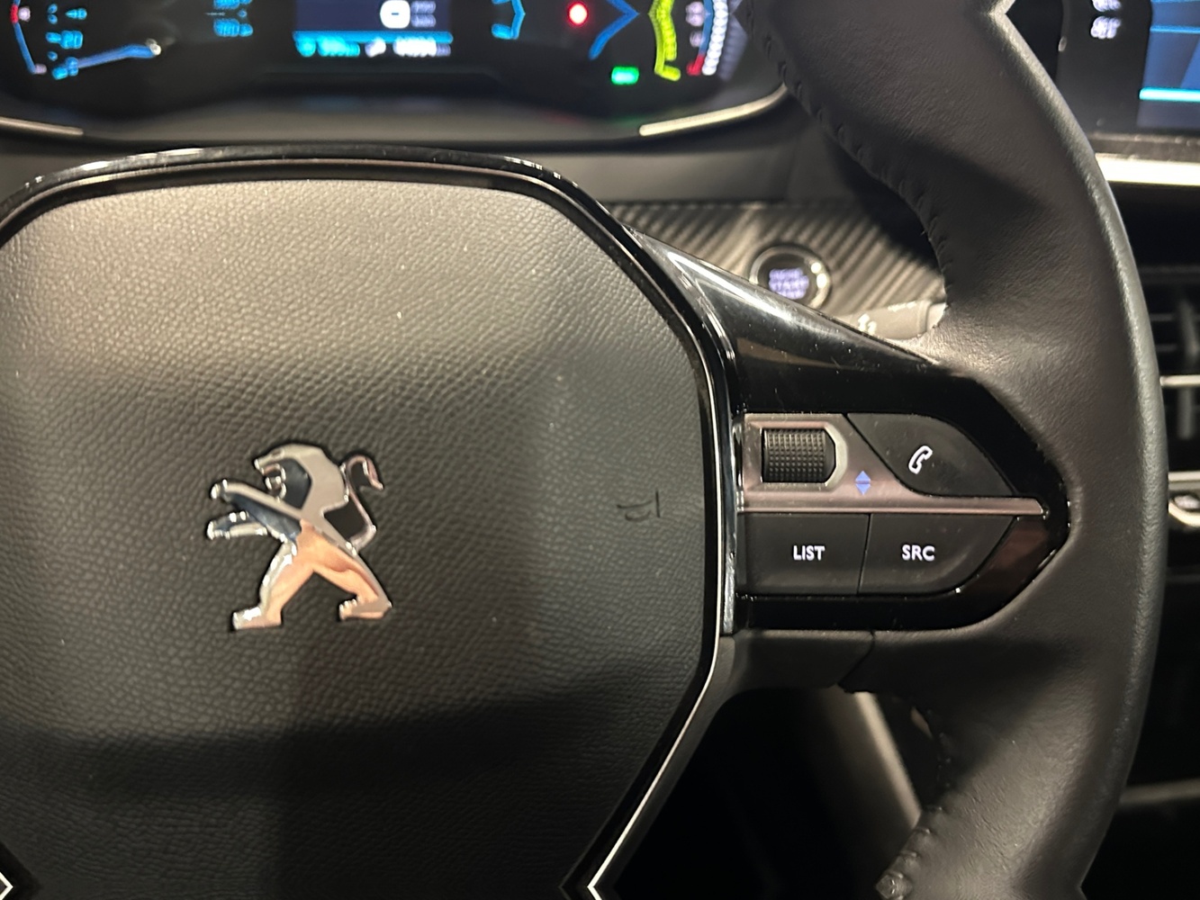 Peugeot e-2008 vaihtoauto