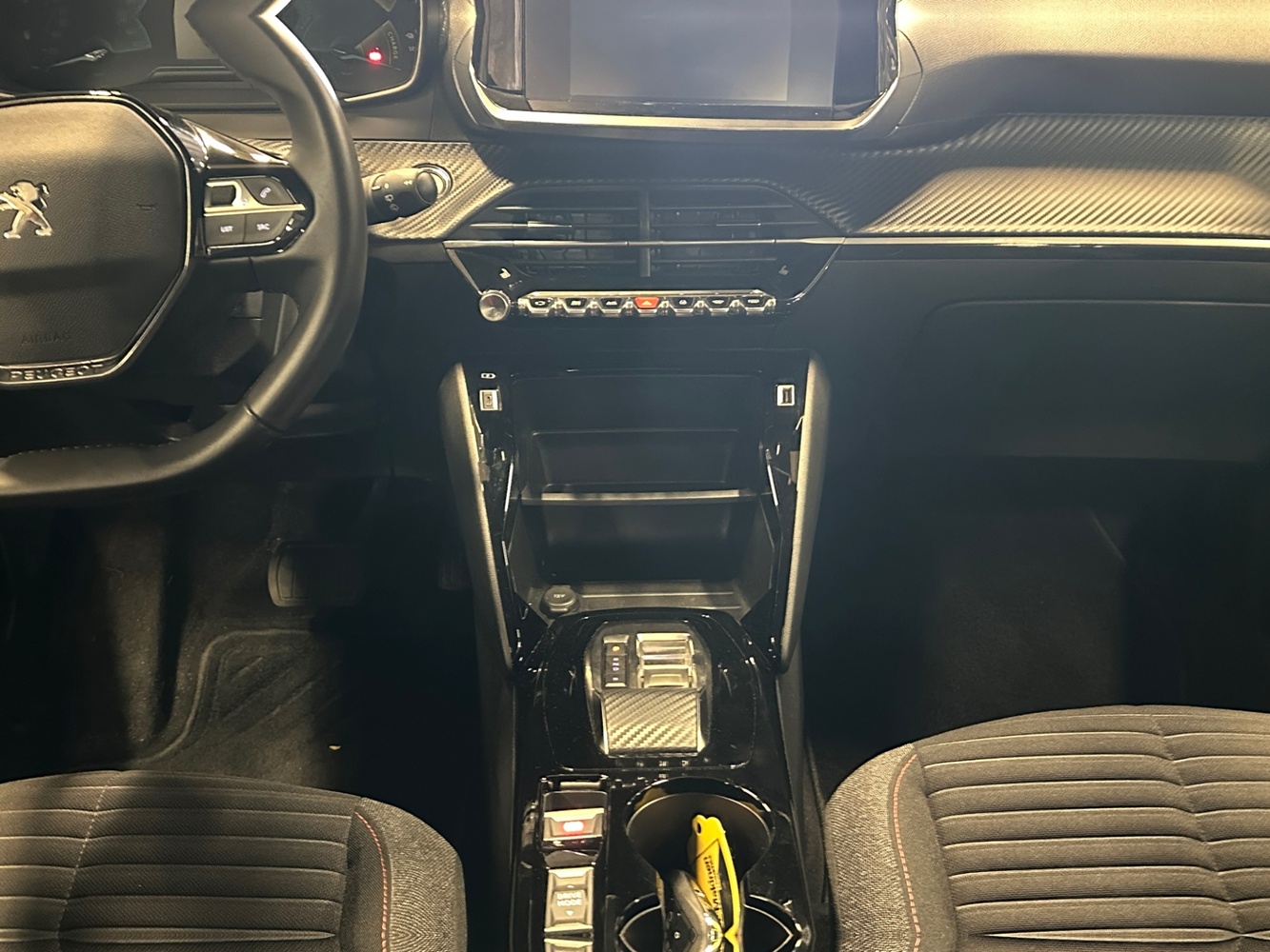 Peugeot e-2008 vaihtoauto