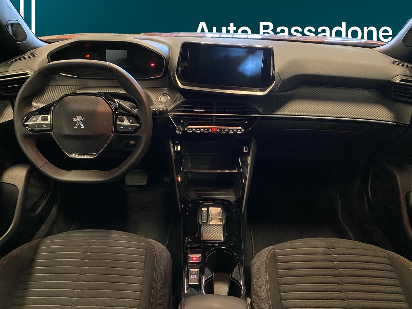 Peugeot e-2008 vaihtoauto