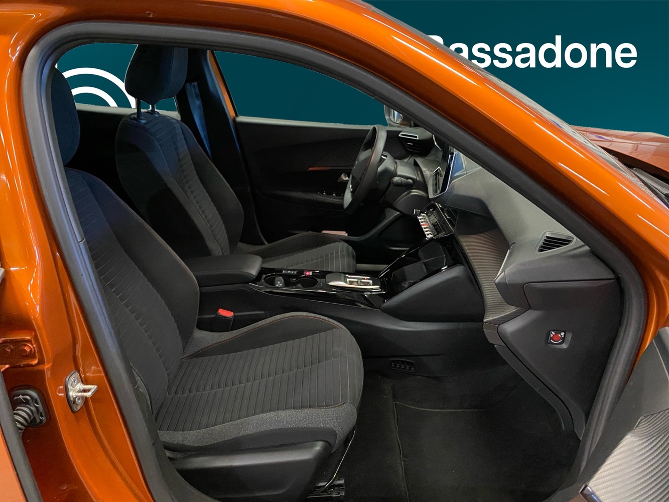 Peugeot e-2008 vaihtoauto