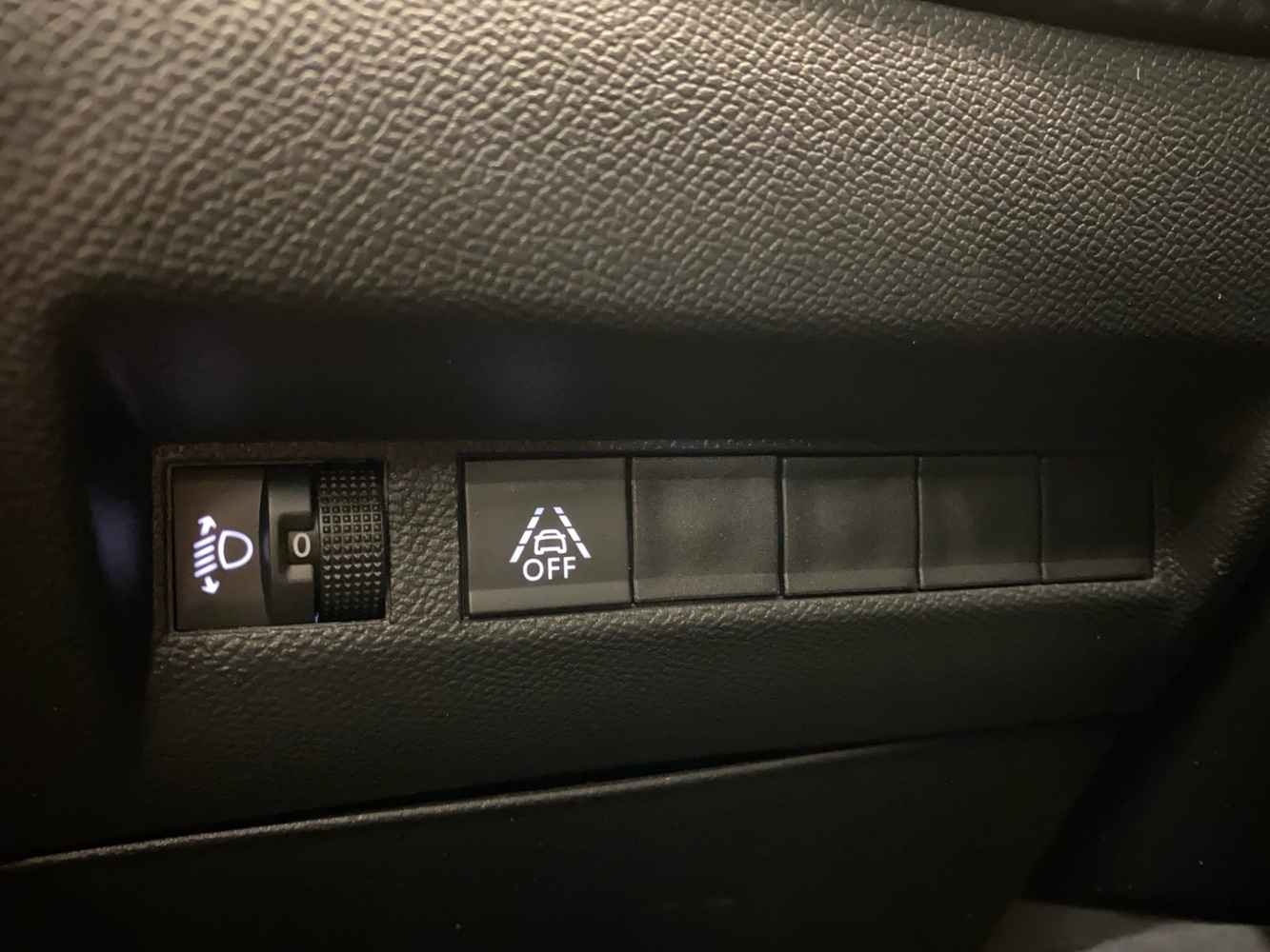 Peugeot e-2008 vaihtoauto