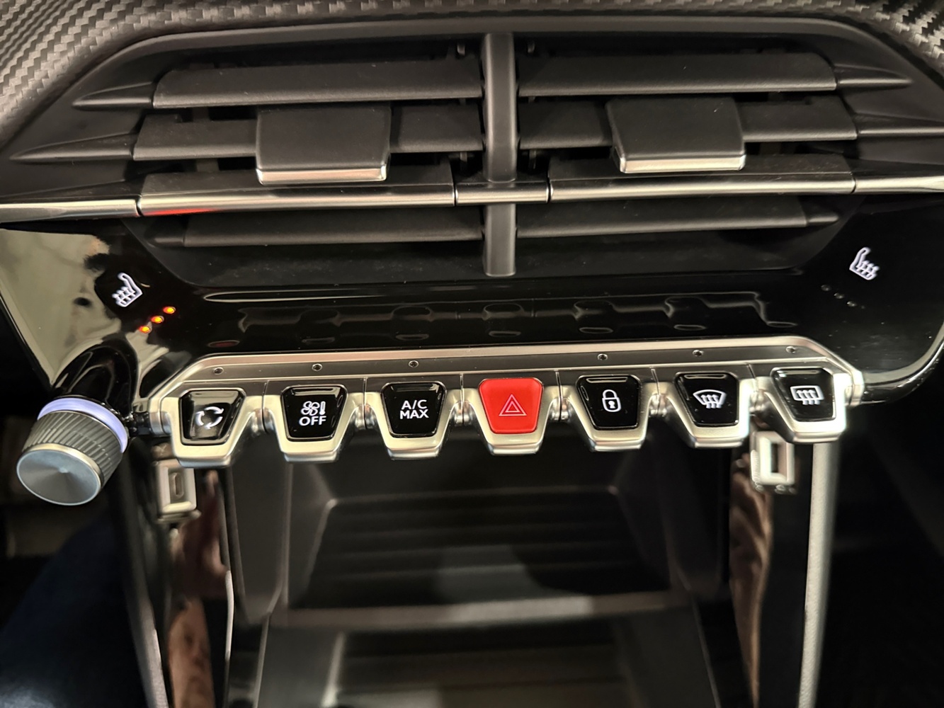Peugeot e-2008 vaihtoauto