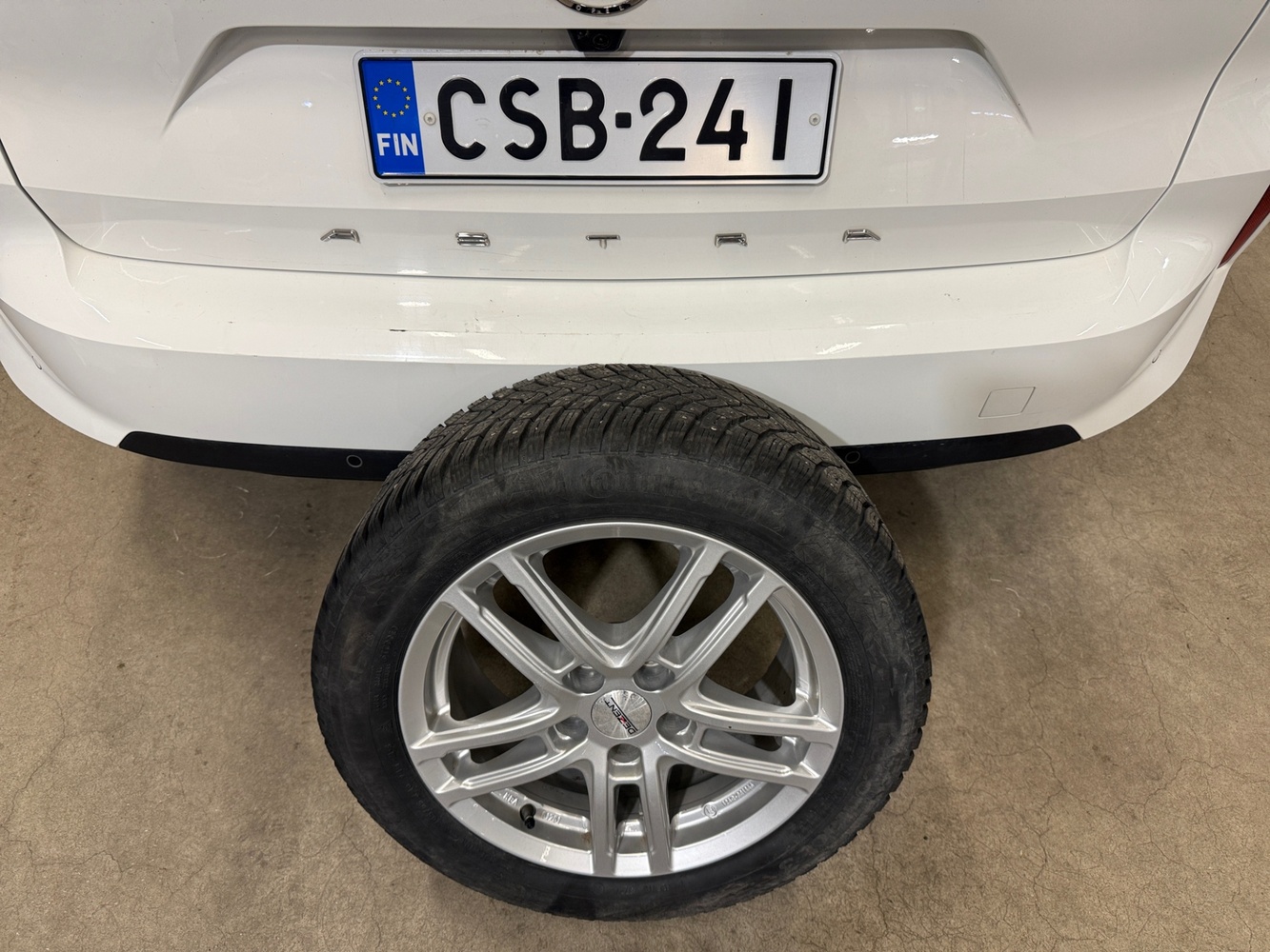 Opel Astra vaihtoauto