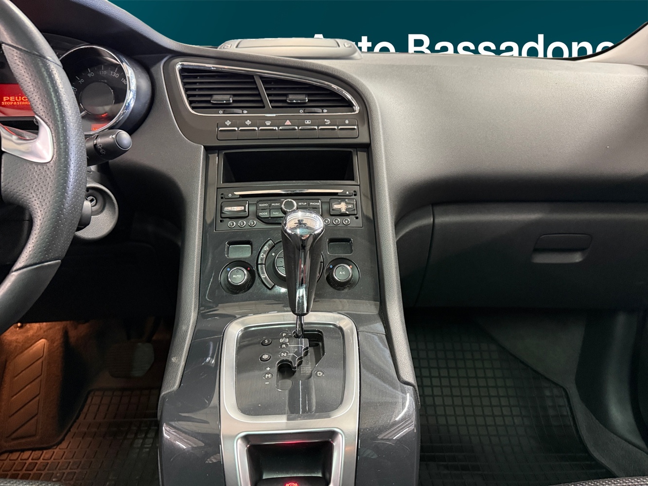 Peugeot 5008 vaihtoauto