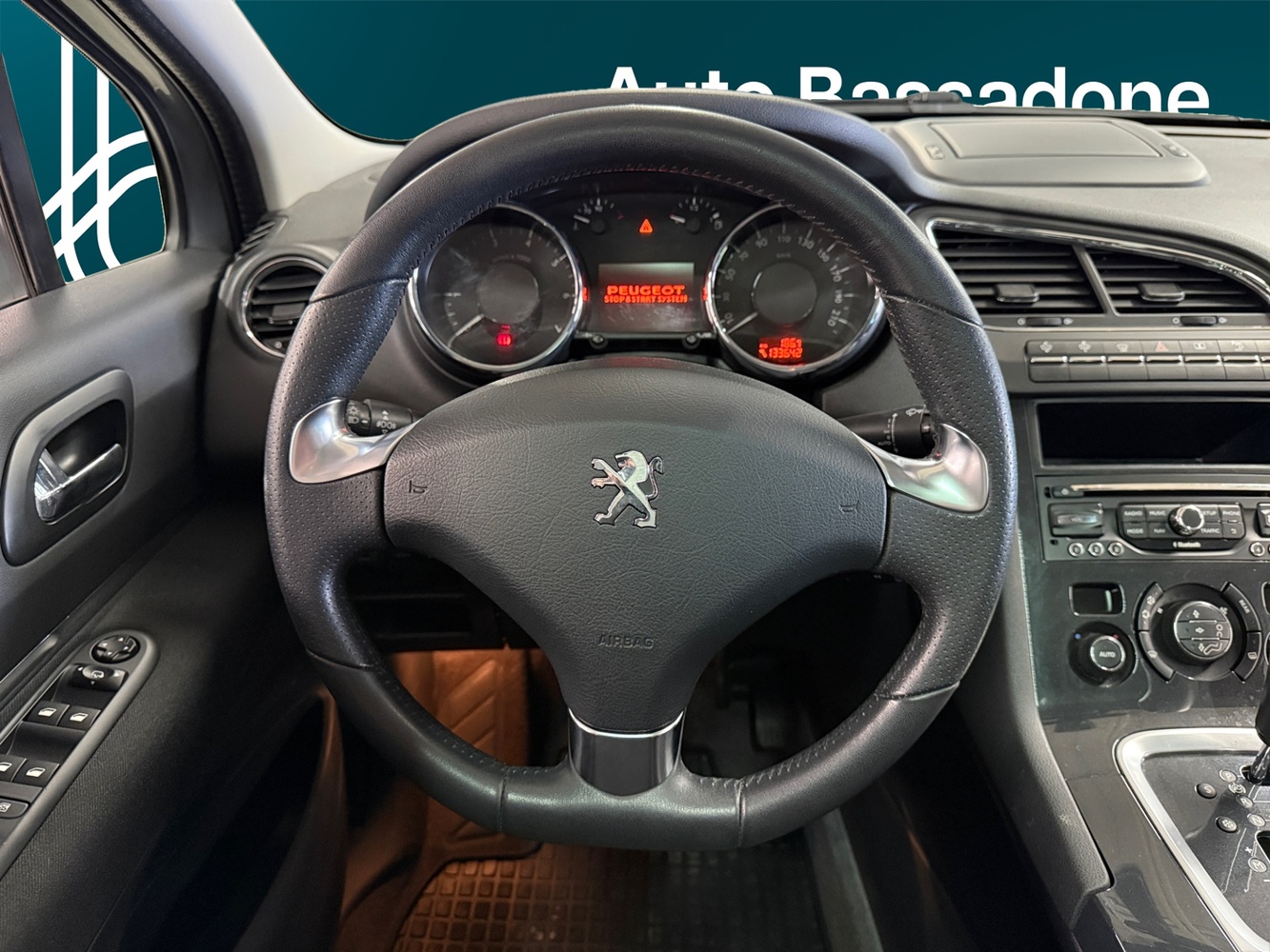 Peugeot 5008 vaihtoauto