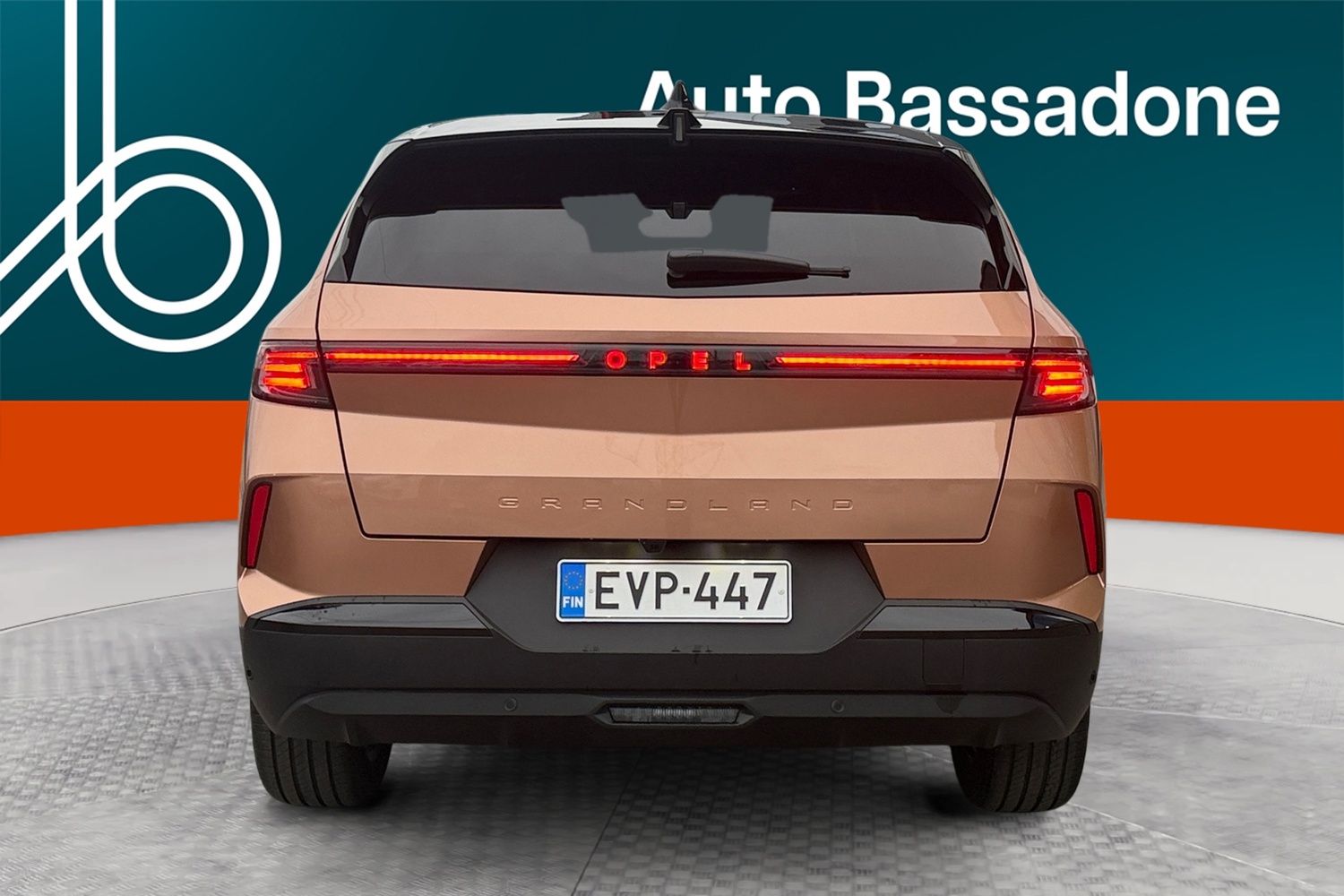 Opel Grandland vaihtoauto