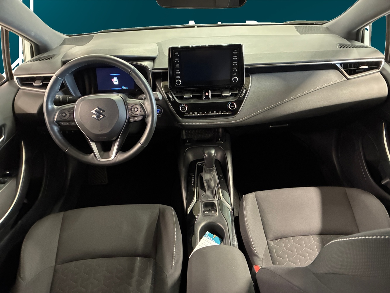 Suzuki Swace vaihtoauto