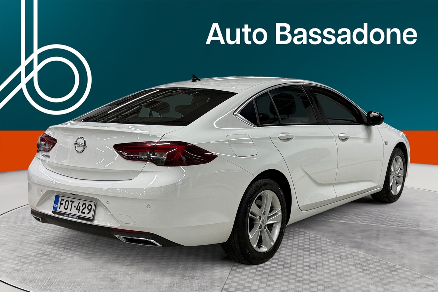 Opel Insignia vaihtoauto