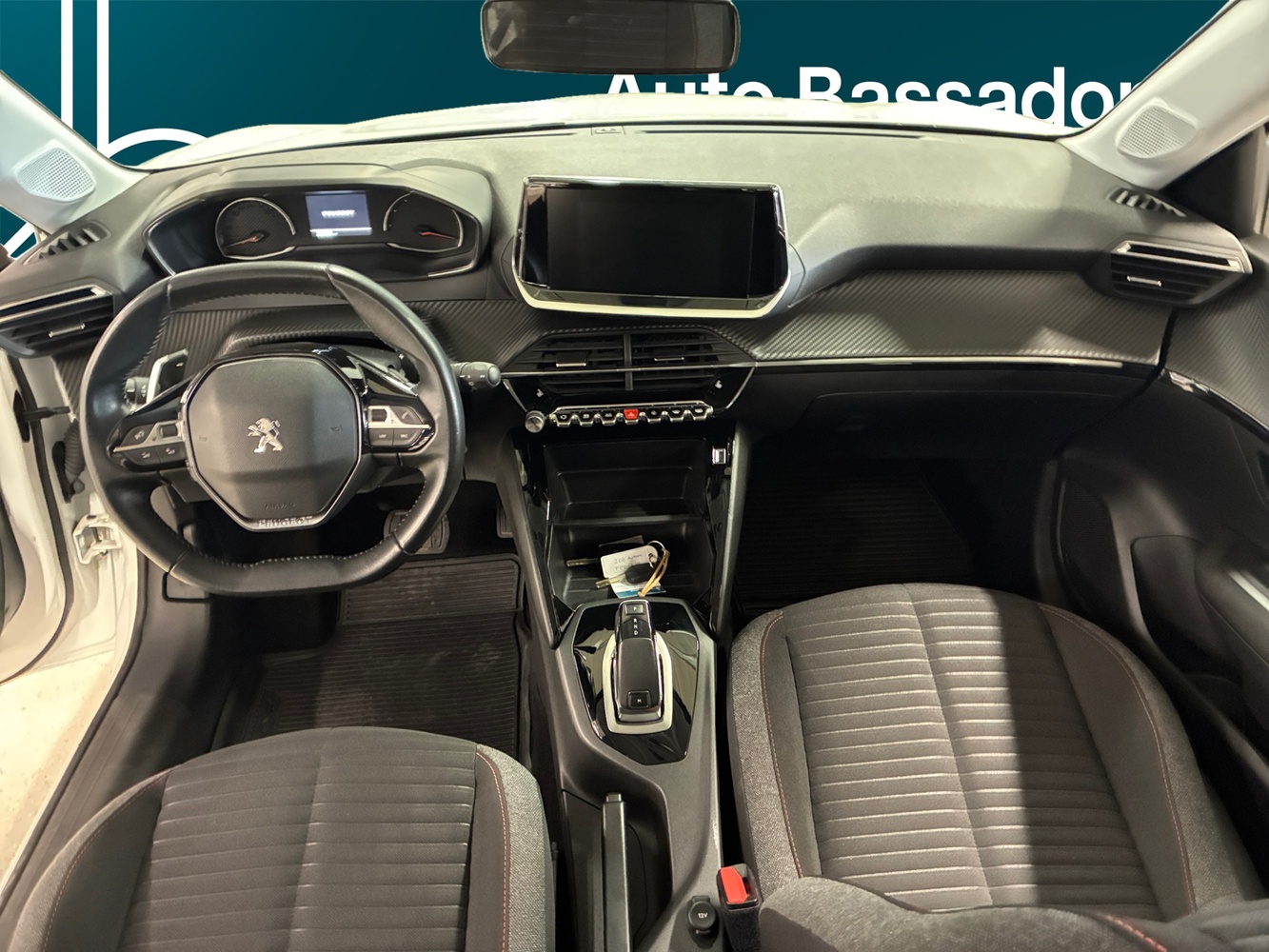 Peugeot 208 vaihtoauto
