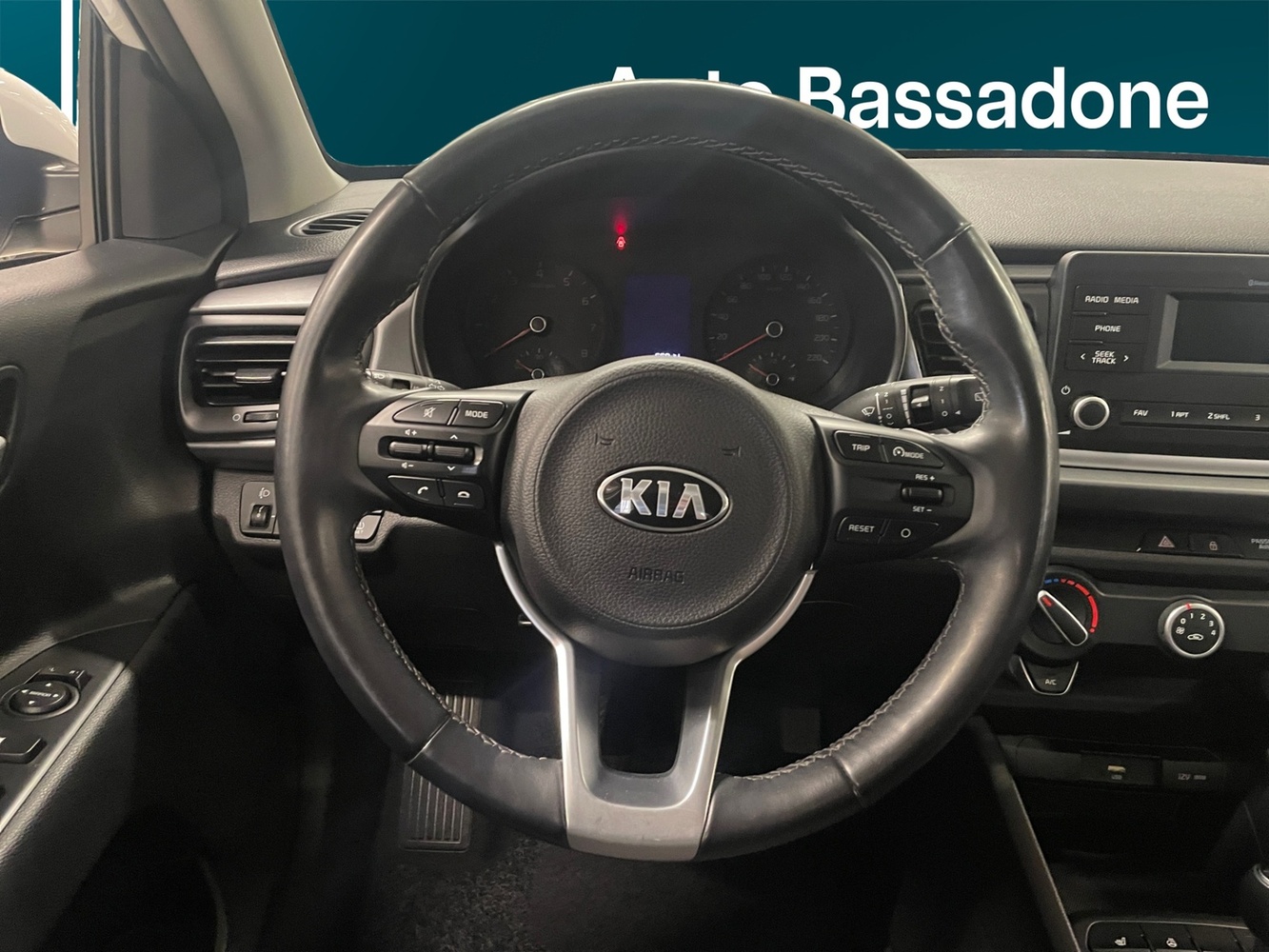 Kia Rio vaihtoauto